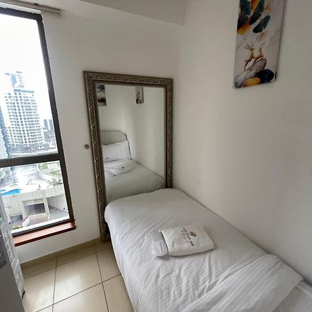 Four Stars Dubai Marina Jbr Hotel Exterior photo