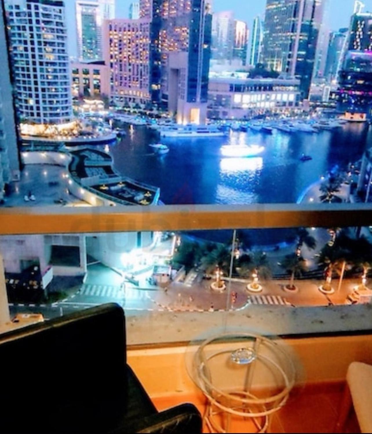 Four Stars Dubai Marina Jbr Hotel Exterior photo