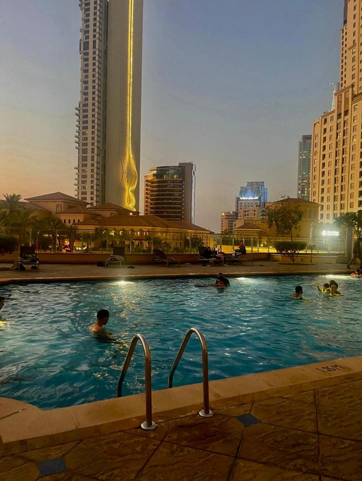 Four Stars Dubai Marina Jbr Hotel Exterior photo