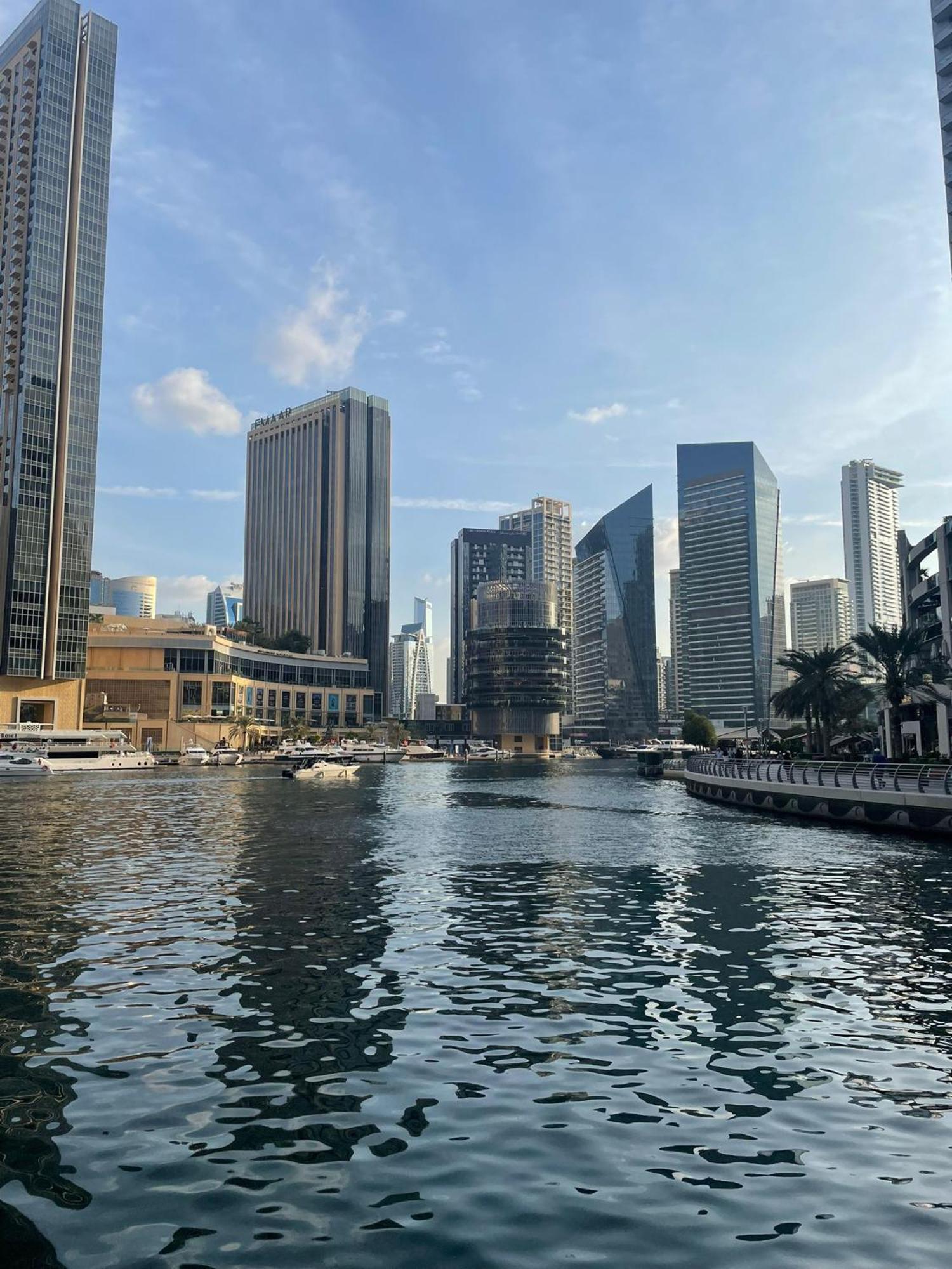 Four Stars Dubai Marina Jbr Hotel Exterior photo